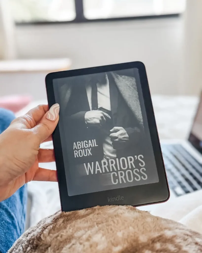 Warrior’s Cross by Abigail Roux Stole My Heart warriors cross by abigail roux book review