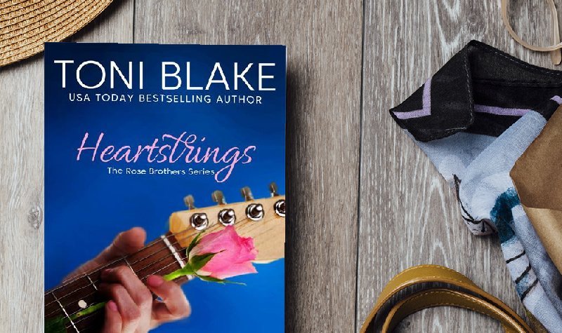 ARC Review: Heartstrings by Toni Blake