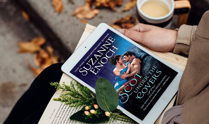 ARC Review + Giveaway: Scot Under the Covers by Suzanne Enoch
